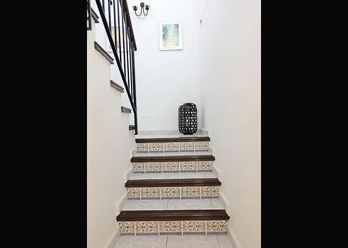 Palmas 15b, Oasis De Capistrano * نيرخا